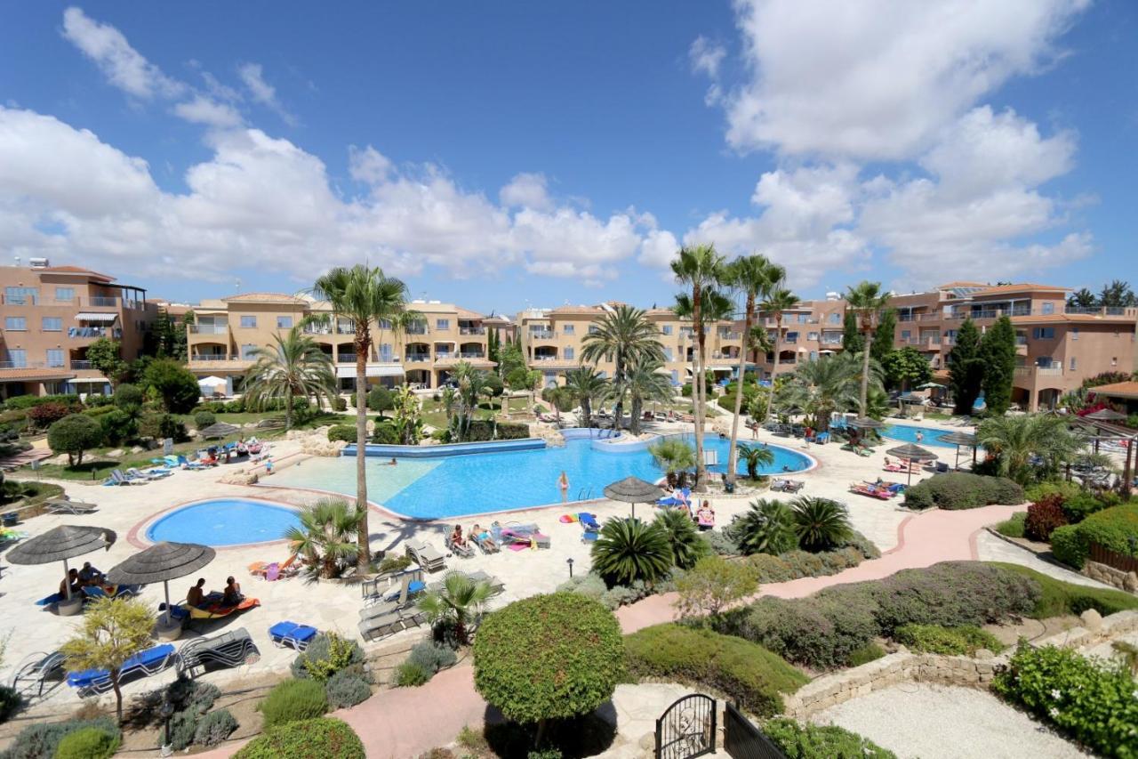 Limnaria Gardens B Daire Pafos Dış mekan fotoğraf